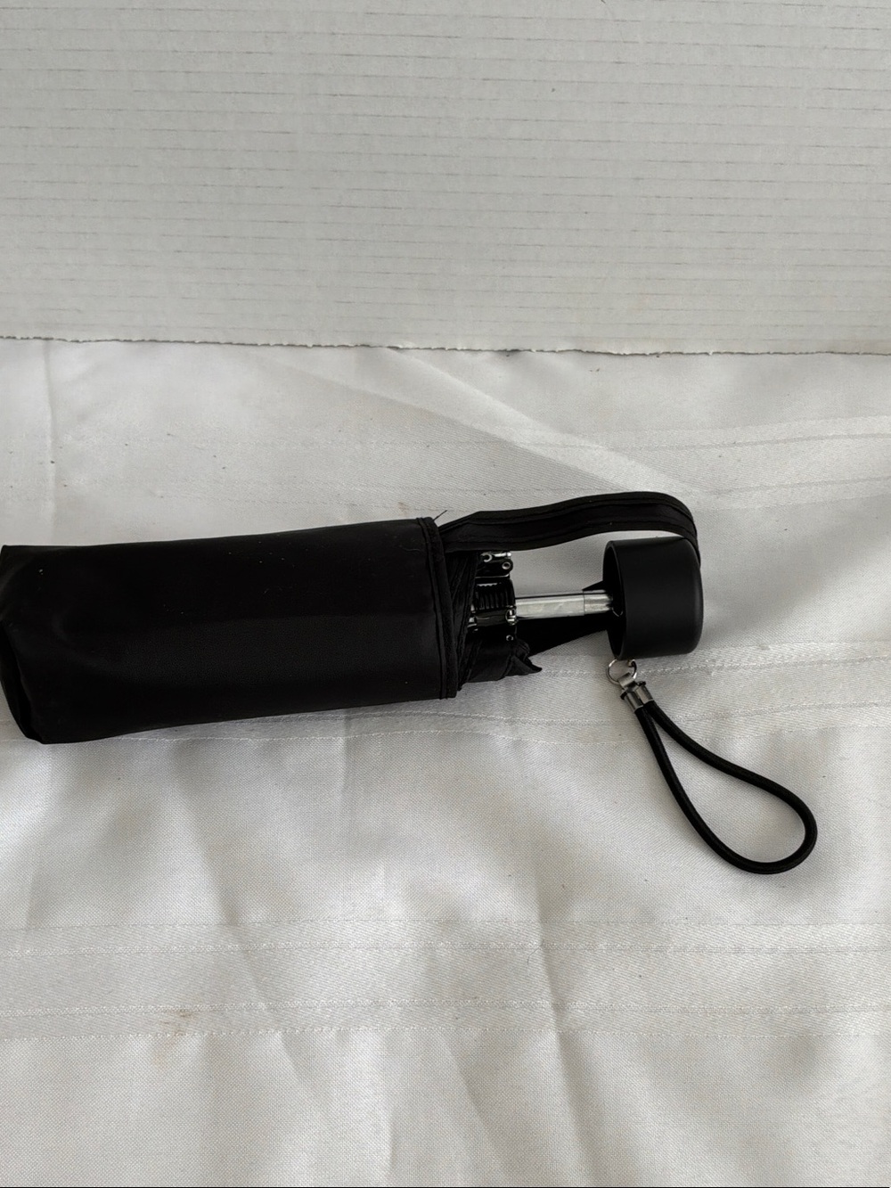 Totes Compact Black Wristlet Umbrella
